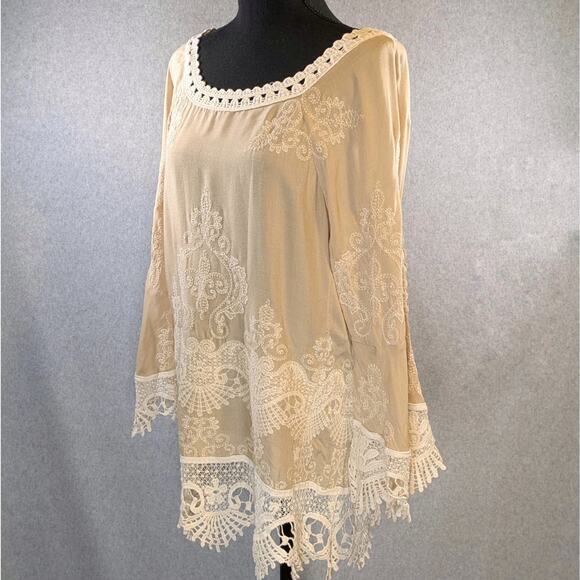 NWT Solitaire Beige Embroidered Tunic Shirt Size S Slit Sleeve Boho - Picture 14 of 16